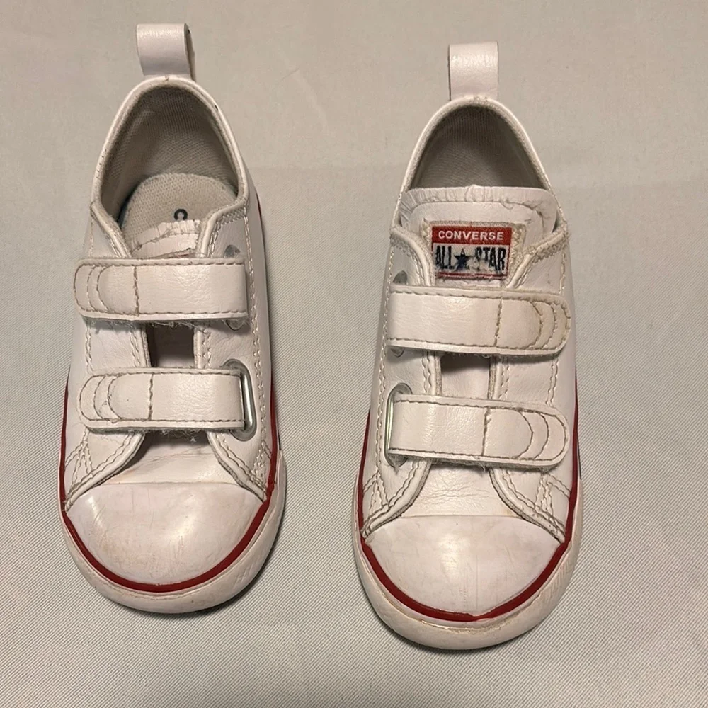 Bundle of 3️⃣ Kids Shoes Size 8
